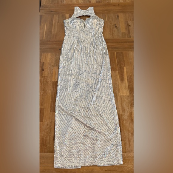 Adrianna Papell Dresses & Skirts - Adrianna Papell White Iridescent Sequin Strapless Gown